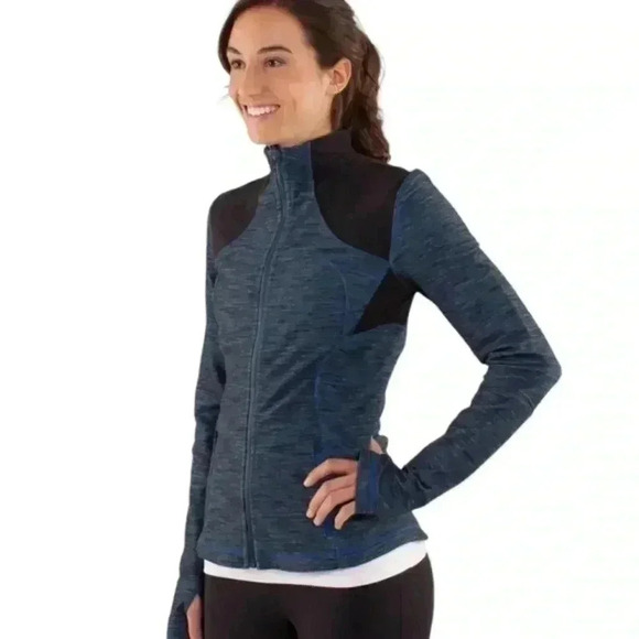 Lululemon Forme  Jacket Reversible Slub Denim Limitless Blue 11/2012 Women's 6 - Picture 1 of 14